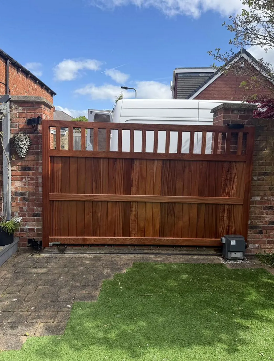 Commercial property entry gate — DuPage County, IL